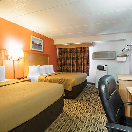 Econo Lodge Kansas City Downtown North Екстер'єр фото